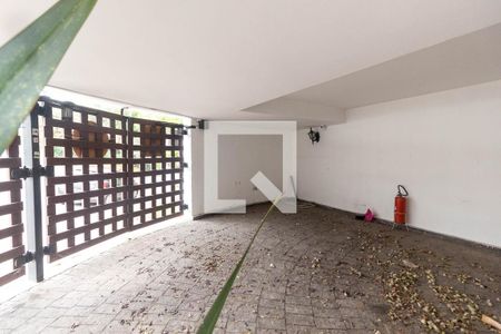 Casa à venda com 300m², 3 quartos e 2 vagasGaragem
