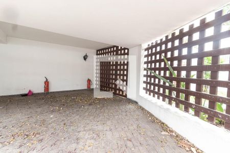 Casa à venda com 300m², 3 quartos e 2 vagasGaragem