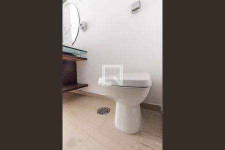 Casa à venda com 300m², 3 quartos e 2 vagasSuíte