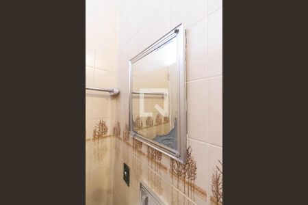 Casa à venda com 300m², 3 quartos e 2 vagasBanheiro de serviço