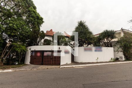 Casa à venda com 300m², 3 quartos e 2 vagasFachada