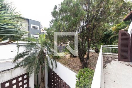 Casa à venda com 300m², 3 quartos e 2 vagasVista