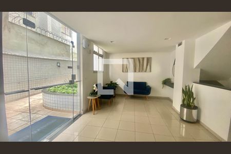 Apartamento à venda com 75m², 3 quartos e 1 vagaHall social