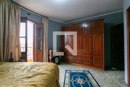 Casa à venda com 375m², 4 quartos e 3 vagasSuíte 1 