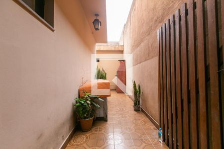 Casa à venda com 375m², 4 quartos e 3 vagasCorredor 