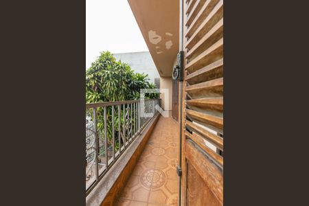 Casa à venda com 375m², 4 quartos e 3 vagasVaranda da Suíte 1 