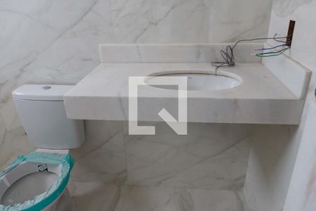 Casa à venda com 186m², 3 quartos e 6 vagasBanheiro da Suíte 2