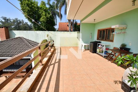 Casa à venda com 350m², 3 quartos e 4 vagasÁrea de Serviço