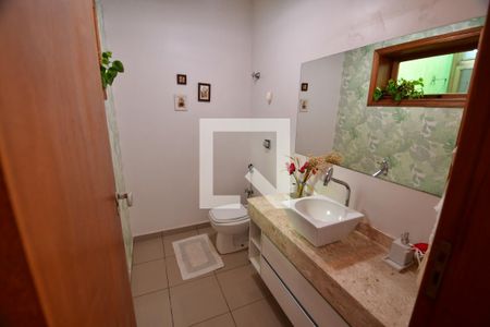 Casa à venda com 350m², 3 quartos e 4 vagasLavabo