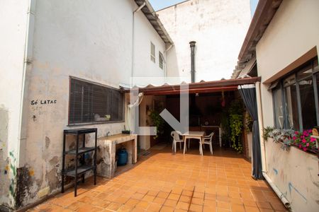 Casa à venda com 250m², 5 quartos e 5 vagasQuintal