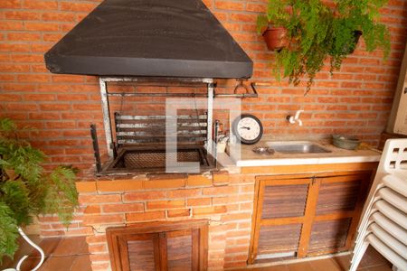 Casa à venda com 250m², 5 quartos e 5 vagasQuintal - Churrasqueira