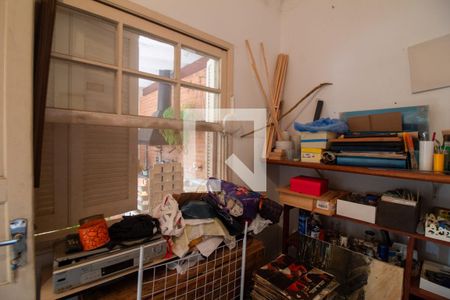 Casa à venda com 250m², 5 quartos e 5 vagasQuarto de Serviço