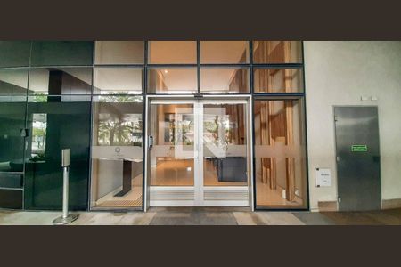 Apartamento à venda com 52m², 2 quartos e 1 vaga Apartamento à venda com 52m², 2 quartos e 1 vagaFachada e portaria