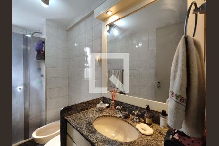 Apartamento à venda com 140m², 2 quartos e 2 vagasBanheiro da Suíte