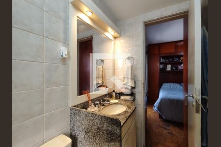 Apartamento à venda com 140m², 2 quartos e 2 vagasBanheiro da Suíte