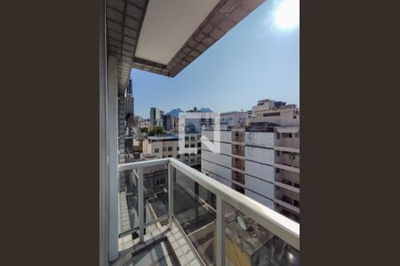 Varanda Sala de apartamento à venda com 2 quartos, 140m² em Tijuca, Rio de Janeiro