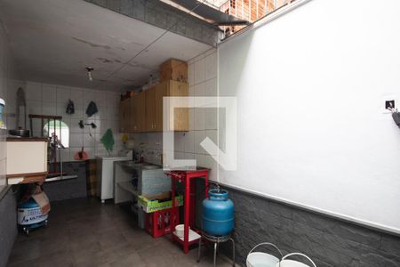 Casa à venda com 172m², 2 quartos e 2 vagasLavanderia