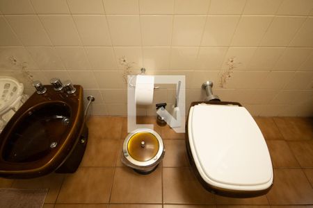 Casa à venda com 172m², 2 quartos e 2 vagasBanheiro