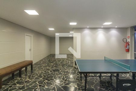 Apartamento para alugar com 250m², 3 quartos e 2 vagas Apartamento para alugar com 250m², 3 quartos e 2 vagasÁrea comum - Jogos