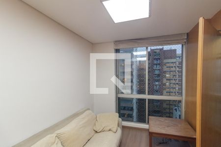 Apartamento para alugar com 250m², 3 quartos e 2 vagas Apartamento para alugar com 250m², 3 quartos e 2 vagasEscritório