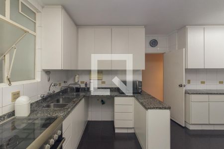 Apartamento para alugar com 250m², 3 quartos e 2 vagas Apartamento para alugar com 250m², 3 quartos e 2 vagasCozinha