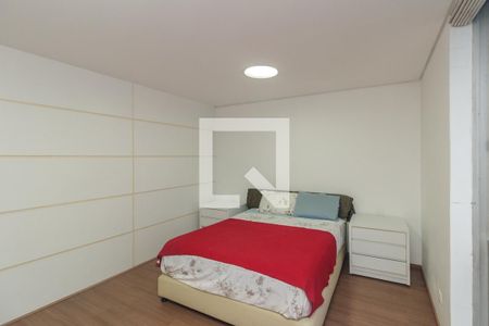 Apartamento para alugar com 250m², 3 quartos e 2 vagas Apartamento para alugar com 250m², 3 quartos e 2 vagasQuarto 1 - Suíte