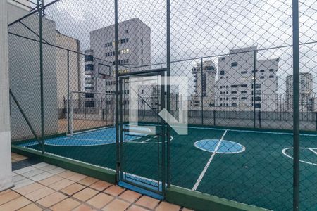 Apartamento para alugar com 250m², 3 quartos e 2 vagas Apartamento para alugar com 250m², 3 quartos e 2 vagasÁrea comum - Quadra