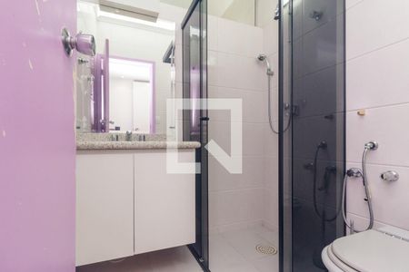 Apartamento para alugar com 250m², 3 quartos e 2 vagas Apartamento para alugar com 250m², 3 quartos e 2 vagasBanheiro 2 - Suíte
