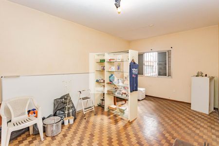 Quarto 2 de casa à venda com 2 quartos, 400m² em Vila da Saúde, São Paulo