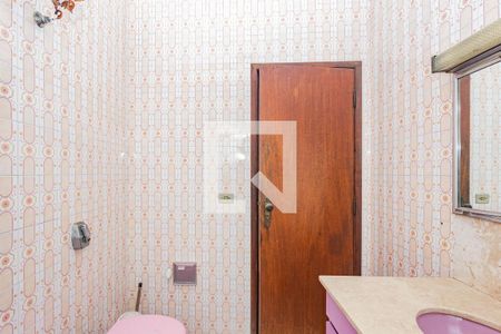 Casa à venda com 400m², 2 quartos e 1 vagaBanheiro