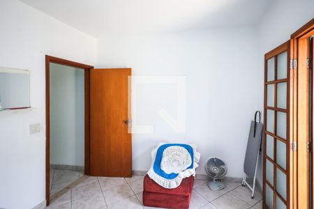 Casa à venda com 120m², 2 quartos e 1 vagaQuarto 2