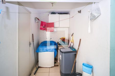 Casa à venda com 120m², 2 quartos e 1 vagaÁrea de Serviço