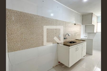 Apartamento à venda com 57m², 2 quartos e 1 vaga Apartamento à venda com 57m², 2 quartos e 1 vagaCozinha