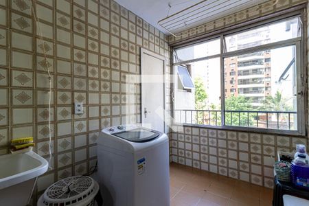 Apartamento à venda com 172m², 5 quartos e 3 vagasÁrea de Serviço