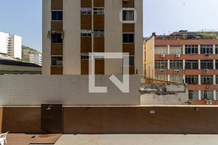 Apartamento à venda com 172m², 5 quartos e 3 vagasQuarto 2 Vista