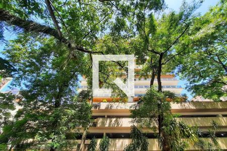 Apartamento à venda com 172m², 5 quartos e 3 vagasFachada