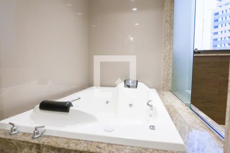 Apartamento à venda com 245m², 3 quartos e 4 vagassuíte 3