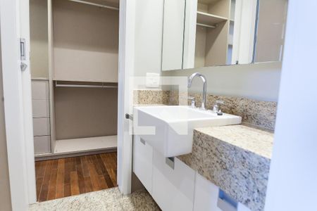 Apartamento à venda com 245m², 3 quartos e 4 vagassuíte 1