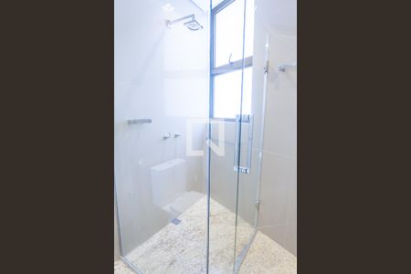 Apartamento à venda com 245m², 3 quartos e 4 vagassuíte 2