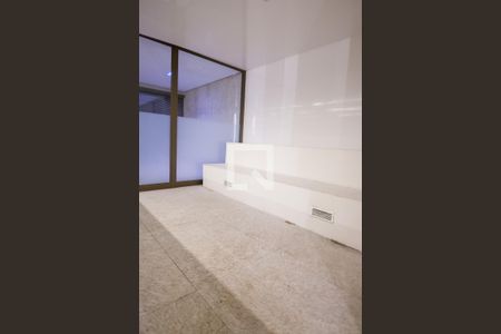 Apartamento à venda com 245m², 3 quartos e 4 vagassauna