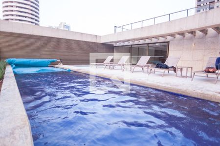Apartamento à venda com 245m², 3 quartos e 4 vagasPiscina