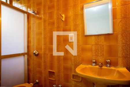 Apartamento para alugar com 118m², 3 quartos e 1 vaga Apartamento para alugar com 118m², 3 quartos e 1 vagaBanheiro do Quarto 1