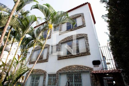 Apartamento para alugar com 118m², 3 quartos e 1 vaga Apartamento para alugar com 118m², 3 quartos e 1 vagaFachada