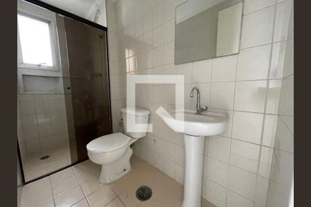 Apartamento à venda com 68m², 3 quartos e 1 vaga Apartamento à venda com 68m², 3 quartos e 1 vagaBanheiro da Suíte