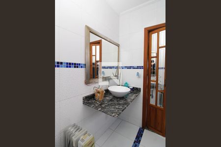 Casa à venda com 190m², 3 quartos e 2 vagasBanheiro da Suíte