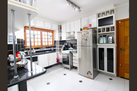 Casa à venda com 190m², 3 quartos e 2 vagasCozinha