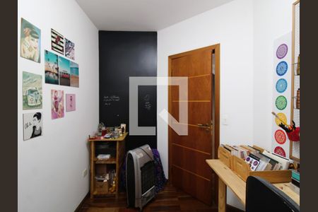 Casa à venda com 190m², 3 quartos e 2 vagasQuarto 2