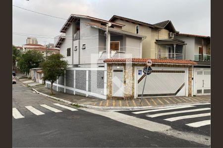 Casa à venda com 190m², 3 quartos e 2 vagasFachada