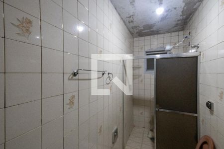 Banheiro de casa para alugar com 3 quartos, 80m² em Chácara São João, São Paulo