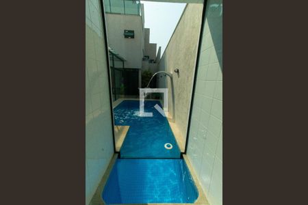 Casa à venda com 265m², 5 quartos e 2 vagas Casa à venda com 265m², 5 quartos e 2 vagasSauna